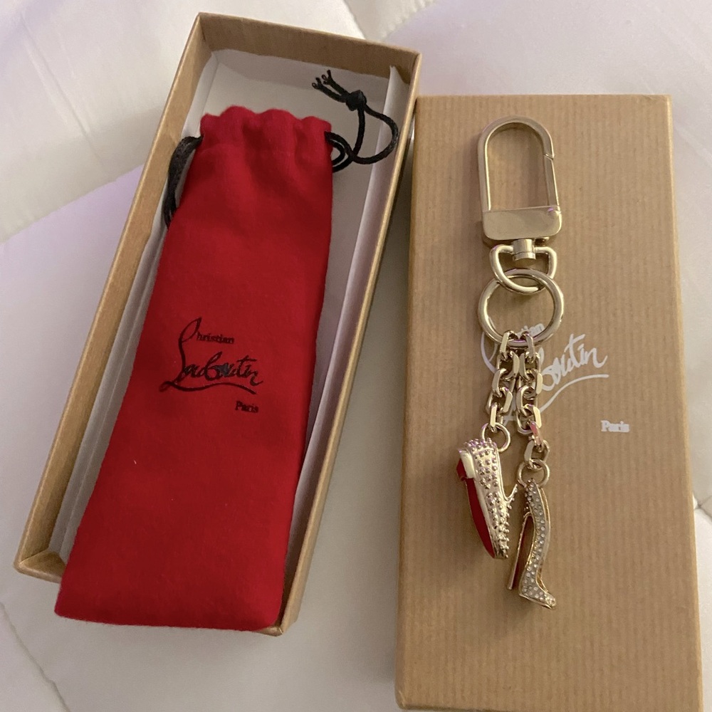 AUTHENTIC CHRISTIAN LOUBOUTIN SHOE CHARMS KEY CHAIN